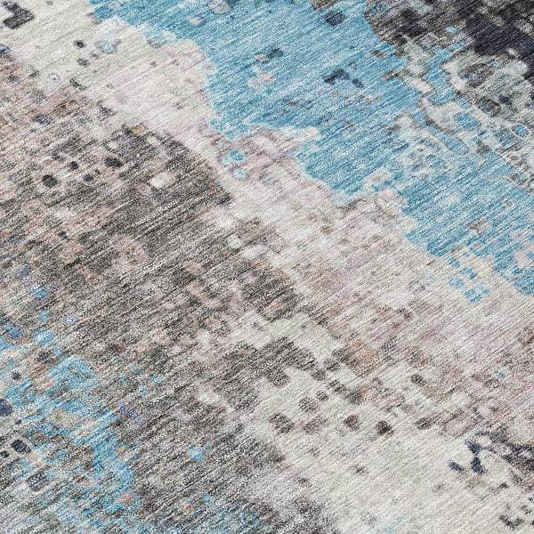 HomeRoots 8' Round Abstract Area Rug in Denim Blue, Ivory & Gray - Washable, Durable, Indoor/Outdoor Style! 639988