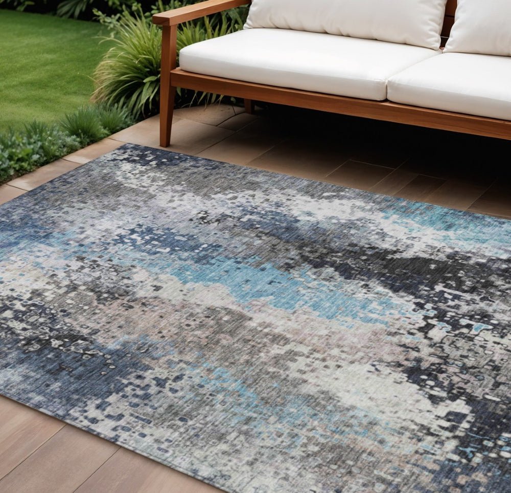 HomeRoots 8' Denim Blue Ivory Gray Abstract Washable Rug - Durable Indoor/Outdoor Style for Homes & Patios 639989