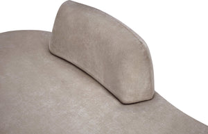 Meridian Furniture Argyle Reversible Chaise Lounge Sofa with Plush Upholstery for Modern Living Room Comfort Beige Chenille Fabric 639Beige-Chaise