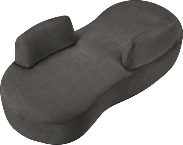 Meridian Furniture Argyle Reversible Chaise Lounge Sofa with Plush Upholstery for Modern Living Room Comfort Grey Chenille Fabric 639Grey-Chaise