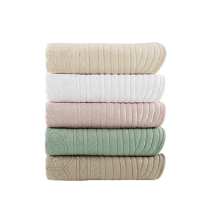 JLA Home Madison Park - Oversized Quilted Throw Adds Vintage-Soft Texture with Scalloped Edges, Breathable Cotton Fill, Machine Washable Blush MP50-6123