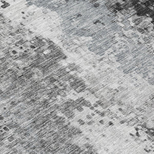 HomeRoots 8' Gray and Silver Round Abstract Rug - Stylish, Washable Area Rug for Indoor & Outdoor Spaces 640006