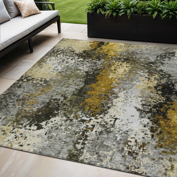 HomeRoots 5' X 8' Abstract Washable Area Rug in Pewter Gold & Silver – Ideal for Indoor & Outdoor Spaces! 640017
