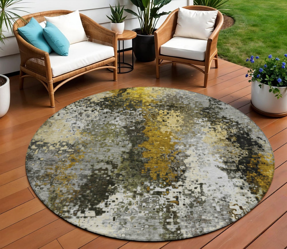 HomeRoots 8' Round Abstract Washable Area Rug in Pewter, Gold & Silver – Perfect for Indoor & Outdoor Spaces! 640018
