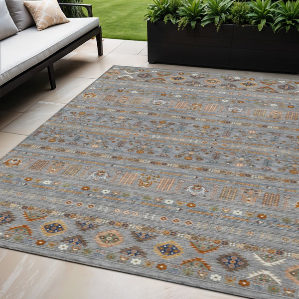 HomeRoots 5' Stylish Gray Blue and Copper Tribal Area Rug - Washable, Durable for Indoor & Outdoor Use! 640041