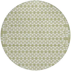 HomeRoots 8' Artichoke Green & Ivory Geometric Round Rug - Stylish, Washable for Indoor/Outdoor Spaces! 640279