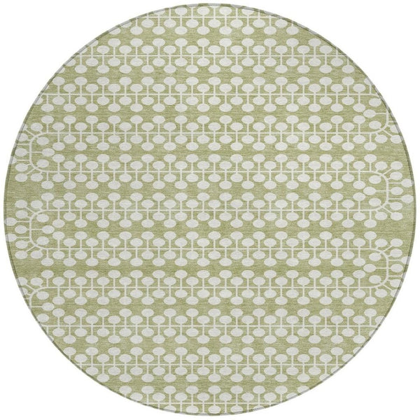 HomeRoots 8' Artichoke Green & Ivory Geometric Round Rug - Stylish, Washable for Indoor/Outdoor Spaces! 640279