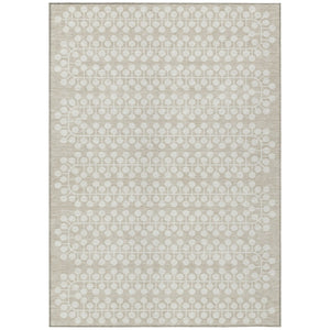 HomeRoots 5' x 8' Beige and Ivory Geometric Area Rug - Washable, Durable Design for Indoor & Outdoor Spaces 640284