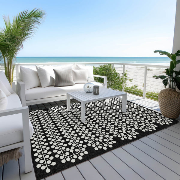 HomeRoots 9' X 12' Black and Ivory Geometric Indoor Outdoor Area Rug - Washable, Durable, Stylish for Homes 640293