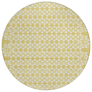 HomeRoots 8' Gold and Ivory Geometric Round Washable Area Rug - Stylish Indoor/Outdoor Décor for All Spaces 640303