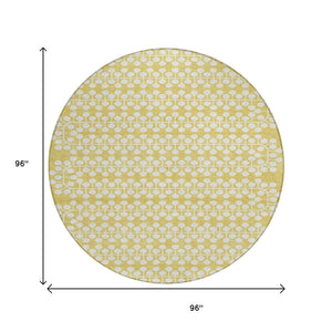 HomeRoots 8' Gold and Ivory Geometric Round Washable Area Rug - Stylish Indoor/Outdoor Décor for All Spaces 640303
