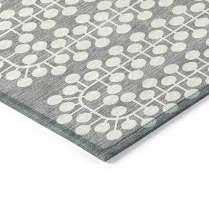 HomeRoots 5' X 8' Gray and Ivory Geometric Area Rug - Washable, Durable, Stylish for Indoor & Outdoor Spaces 640308