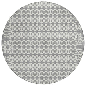 HomeRoots 8' Gray and Ivory Round Geometric Washable Area Rug for Indoor and Outdoor Use - Stylish & Durable! 640309