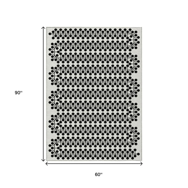 HomeRoots 5' Modern Ivory and Black Geometric Area Rug - Washable, Durable, Indoor/Outdoor, Kid & Pet Friendly! 640315