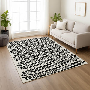 HomeRoots 5' Modern Ivory and Black Geometric Area Rug - Washable, Durable, Indoor/Outdoor, Kid & Pet Friendly! 640315