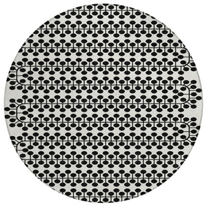 HomeRoots 8' Stylish Ivory and Black Round Geometric Washable Area Rug for Indoor and Outdoor Use, Durable 640317