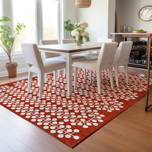 HomeRoots 5' Stylish Red and Ivory Geometric Washable Indoor-Outdoor Area Rug for Versatile Home Décor 640344