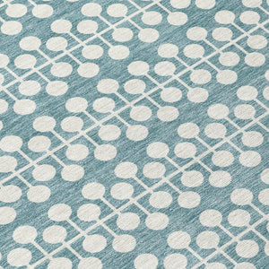 HomeRoots 8' Teal Blue Geometric Round Area Rug - Washable, Durable, Stylish for Indoor & Outdoor Spaces! 640351