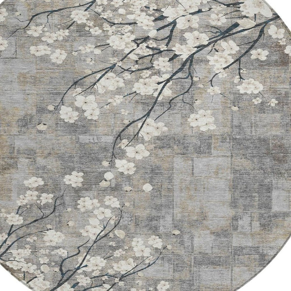 HomeRoots 8' Gray Ivory and Silver Round Floral Washable Area Rug - Stylish, Durable, Indoor/Outdoor Charm! 640381