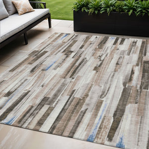 HomeRoots 5' Khaki and Ivory Striped Area Rug - Durable, Washable Design for Indoor and Outdoor Spaces! 640605