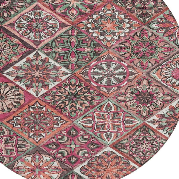 HomeRoots 8' Blush and Green Round Patchwork Rug – Stylish, Washable Area Rug for Indoor & Outdoor Spaces 640624
