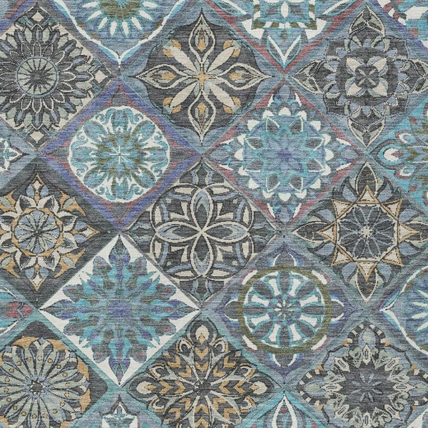 HomeRoots 5' Indoor Outdoor Teal Blue and Ivory Patchwork Area Rug – Stylish, Washable, Durable for All Spaces 640641
