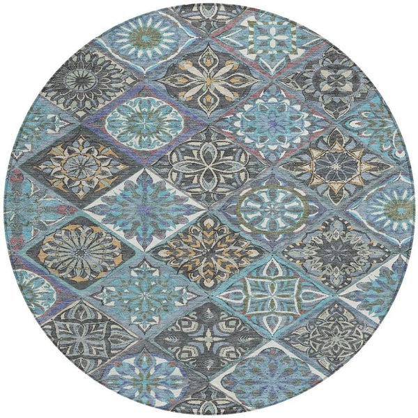 HomeRoots 8' Teal Blue and Ivory Round Patchwork Rug - Washable, Durable Indoor/Outdoor Area Rug for Any Space 640642