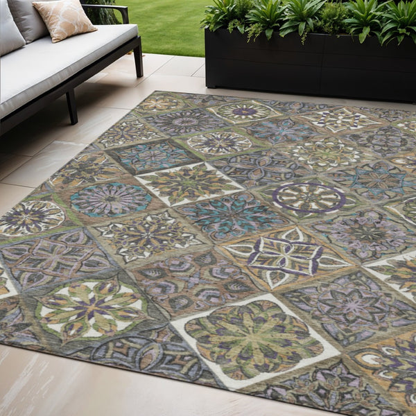 HomeRoots 5' X 8' Taupe & Green Patchwork Rug – Stylish, Washable, Durable for Indoor/Outdoor Spaces! 640647