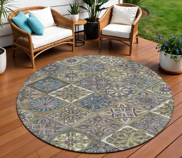 HomeRoots 8' Taupe and Green Round Patchwork Area Rug – Stylish, Washable, Water-Resistant for Indoor & Outdoor Use 640648