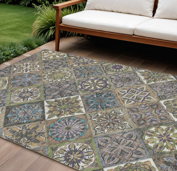 HomeRoots 8' X 10' Washable Taupe and Green Patchwork Area Rug - Durable, Stain-Resistant for Indoor/Outdoor Use 640649