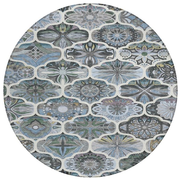 HomeRoots 8' Blue And Ivory Round Quatrefoil Rug - Durable, Washable Area Rug for Indoor & Outdoor Spaces 640660