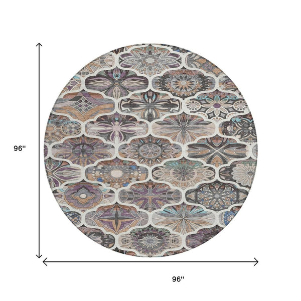 HomeRoots 8' Round Quatrefoil Area Rug in Gray, Lavender & Ivory - Washable, Durable, Ideal for Indoors & Outdoors 640666