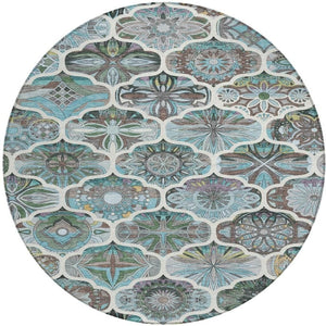 HomeRoots 8' Teal Blue Quatrefoil Area Rug - Stylish, Washable Indoor/Outdoor Rug for Versatile Living Spaces 640672