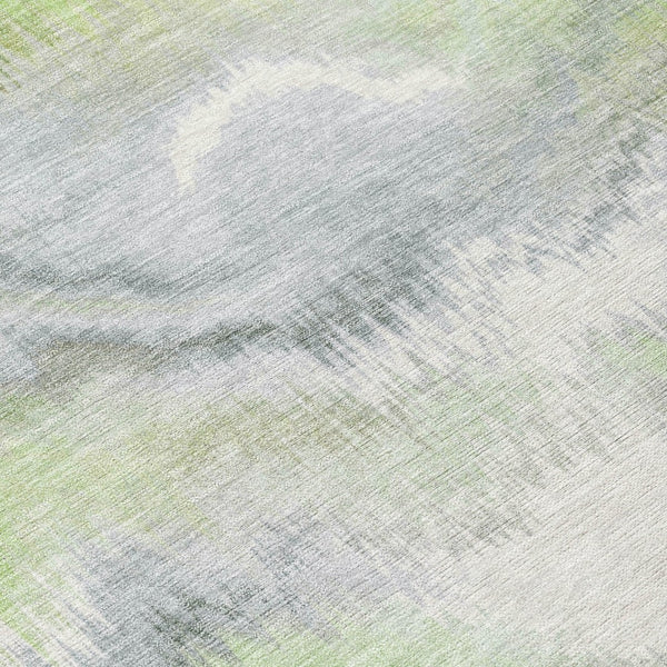 HomeRoots 8' Artichoke Green and Ivory Round Abstract Rug – Washable, Durable, Stylish for Indoor & Outdoor Use 640746