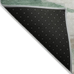 HomeRoots 5' Stylish Green and Ivory Abstract Area Rug – Washable, Durable, Indoor/Outdoor Versatility for Homes 640787