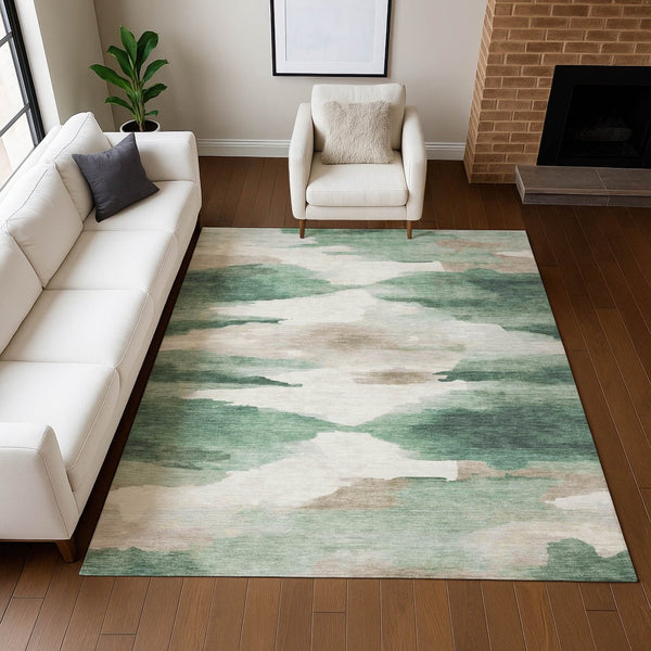 HomeRoots 5' Stylish Green and Ivory Abstract Area Rug – Washable, Durable, Indoor/Outdoor Versatility for Homes 640787