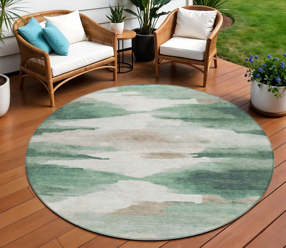 HomeRoots 8' Green and Ivory Round Abstract Area Rug – Stylish, Washable, Durable for Indoor & Outdoor Use! 640788