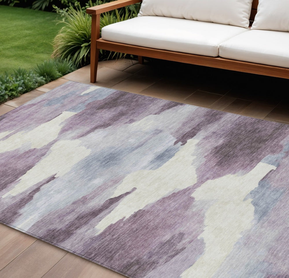 HomeRoots 8' X 10' Stylish Plum & Ivory Abstract Washable Area Rug – Durable for Indoor/Outdoor Use! 640795