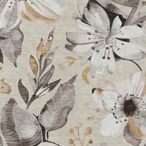 HomeRoots 5' X 8' Floral Indoor Outdoor Area Rug in Beige, Ivory & Gray – Durable, Washable & Versatile Decor 640805