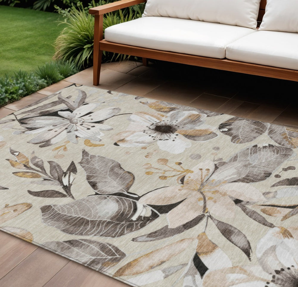 HomeRoots 9' X 12' Beige Ivory Gray Floral Area Rug - Washable, Durable, Indoor/Outdoor, Family-Friendly Decor 640808