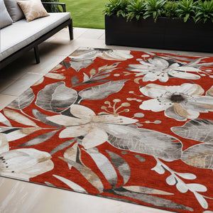 HomeRoots 5' Stylish Red, Ivory & Charcoal Floral Washable Area Rug for Indoor/Outdoor Use - Durable & Chic! 640853