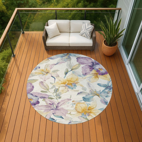 HomeRoots 8' Elegant Ivory Gold Lavender Round Floral Washable Area Rug for Indoor and Outdoor Spaces 640932
