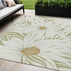 HomeRoots 5' X 8' Elegant Floral Artichoke Green Indoor Outdoor Rug – Machine Washable, Stain Resistant Design 641079