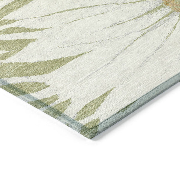 HomeRoots 5' X 8' Elegant Floral Artichoke Green Indoor Outdoor Rug – Machine Washable, Stain Resistant Design 641079