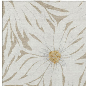 HomeRoots 5' Elegant Beige Ivory Gold Floral Area Rug - Durable, Washable Indoor/Outdoor Design for Every Space 641085