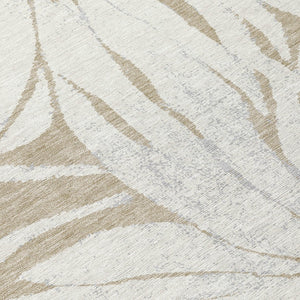 HomeRoots 8' Elegant Beige Ivory and Gold Round Floral Area Rug - Washable for Indoor/Outdoor Versatility 641086
