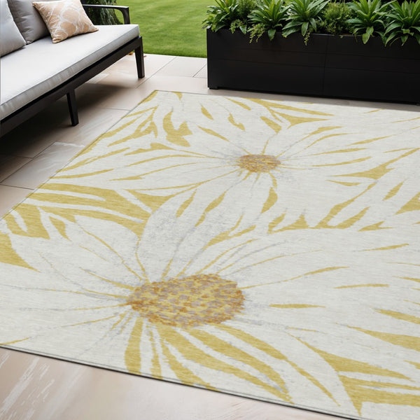 HomeRoots 5' X 8' Washable Gold & Ivory Floral Area Rug – Durable, Stain-Resistant Indoor/Outdoor Charm for Any Space 641115