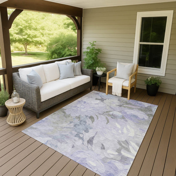 HomeRoots 5' X 8' Timeless Lavender & Ivory Floral Area Rug - Washable, Durable for Indoor & Outdoor Spaces 641159