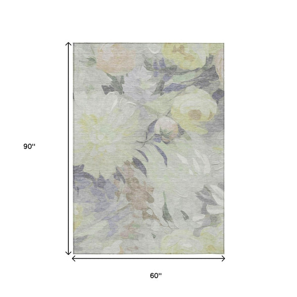 HomeRoots 5' Mint Green Floral Area Rug - Elegant Indoor/Outdoor Washable Design for High-Traffic Spaces 641165