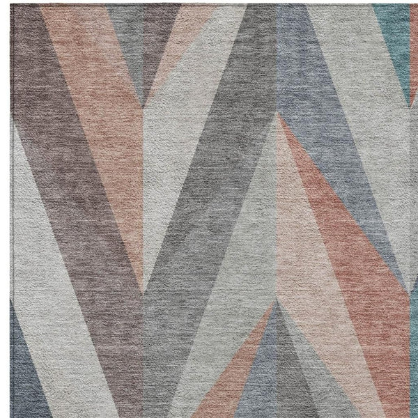 HomeRoots 5' Geometric Washable Indoor Outdoor Area Rug in Copper, Ivory & Taupe - Durable & Stylish Design 641195